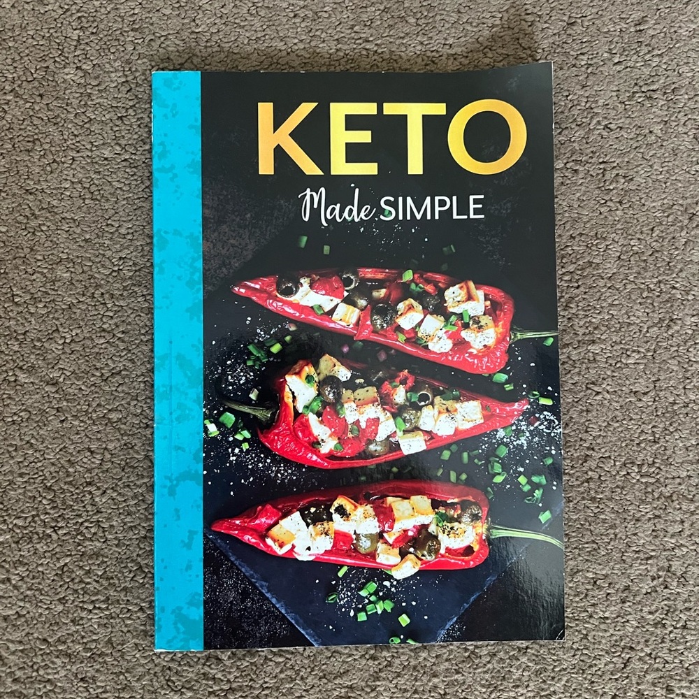 Keto Made Simple - Collection of Ketogenic Diet Low Carb Recipes Judith Pearce.